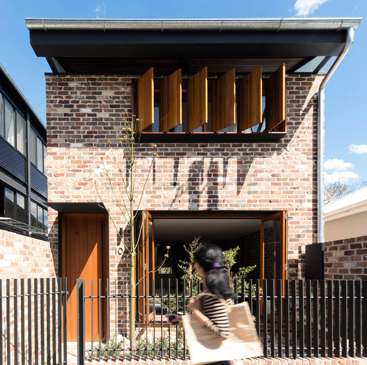 A Sydney House with an Industrial Past Incorporates Some of those Elements-0