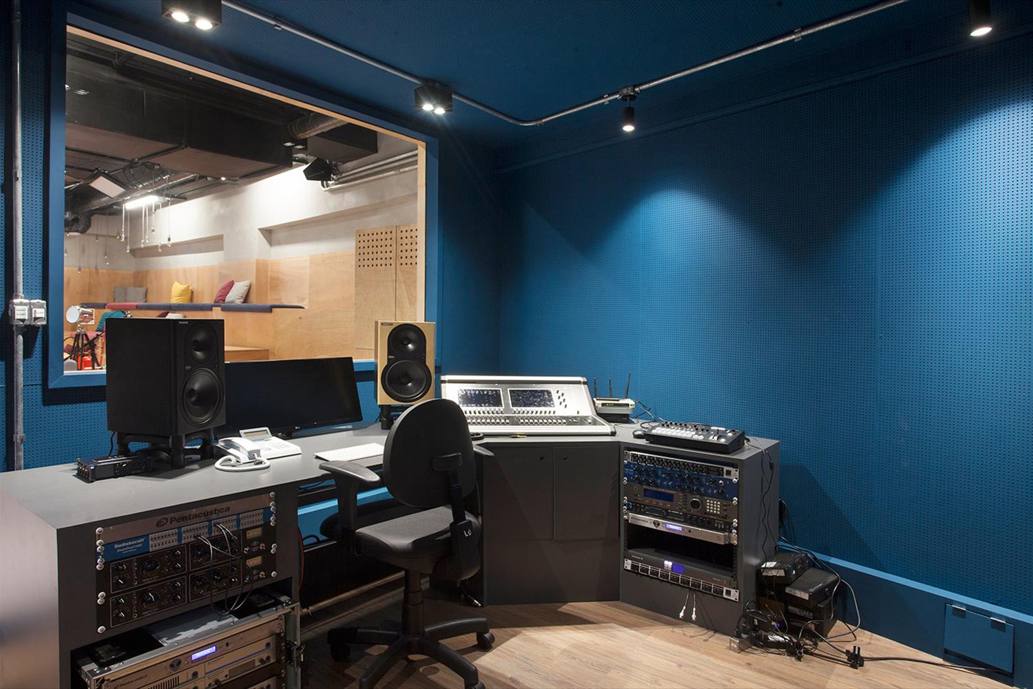 自由声音工作室-17