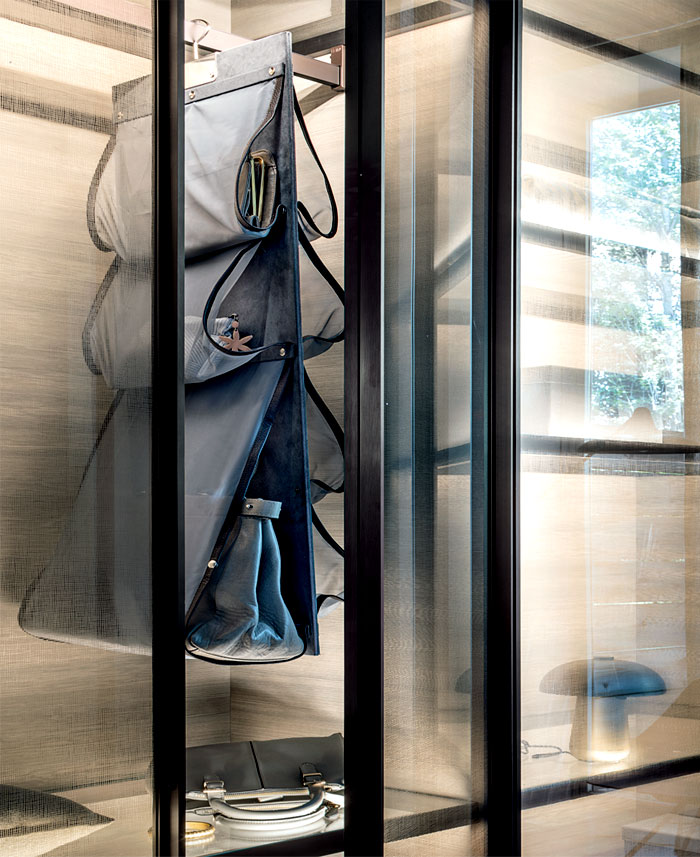 Dandy closet by Officinadesign LEMA - InteriorZine-5
