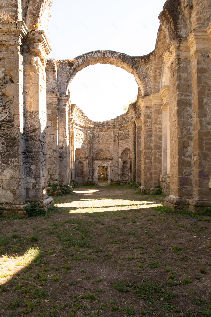 重新利用热那扎诺的宁芙庙丨意大利罗马丨Alena Kokueva,Silviya Al Ubed-14