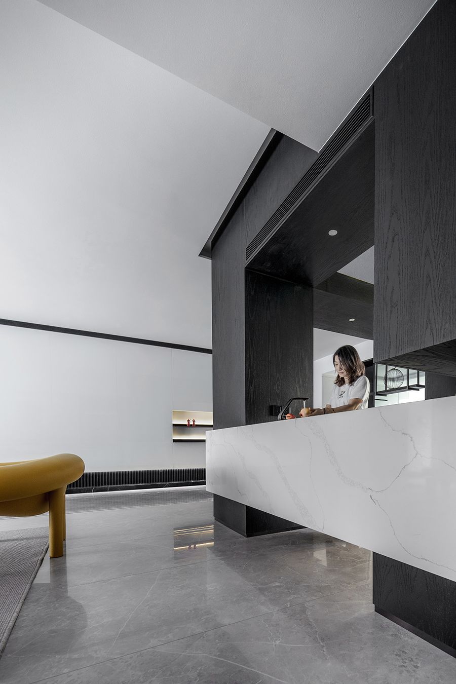 极简黑白灰,构建现代雅奢空间-13