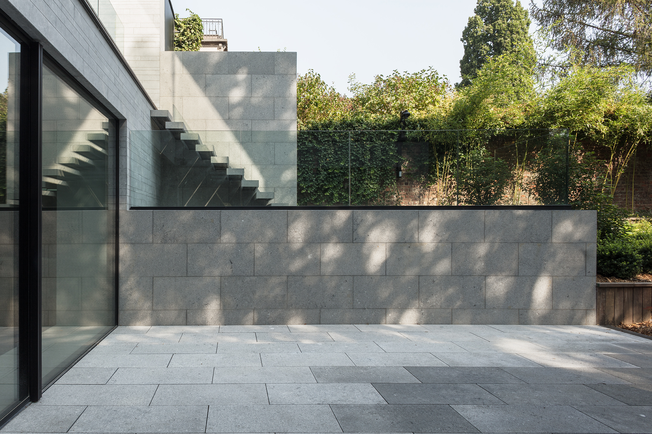 联排别墅市中心区丨保加利亚鲁塞丨JUMA architects-18