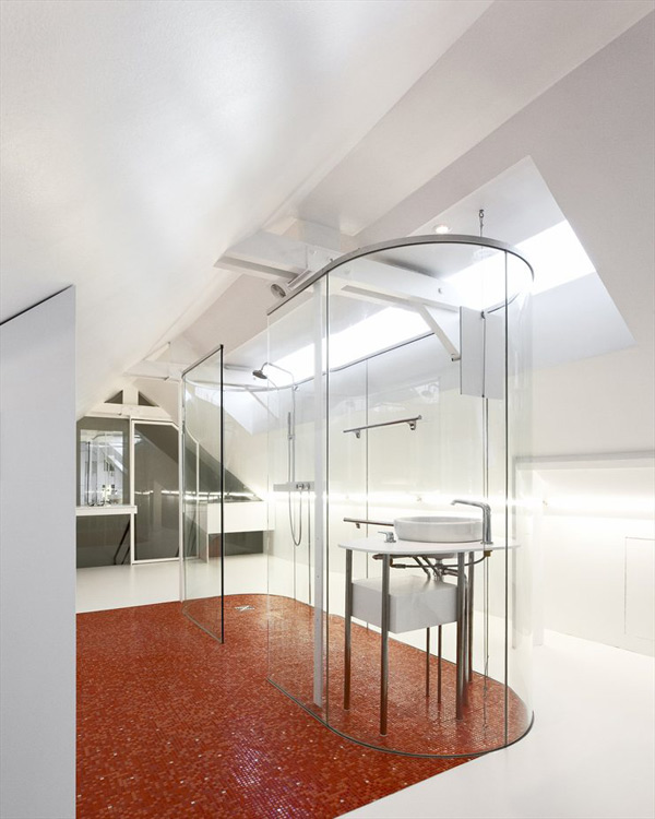 现代简约带玻璃墙浴室的卧室设计丨Arquitectura M-8