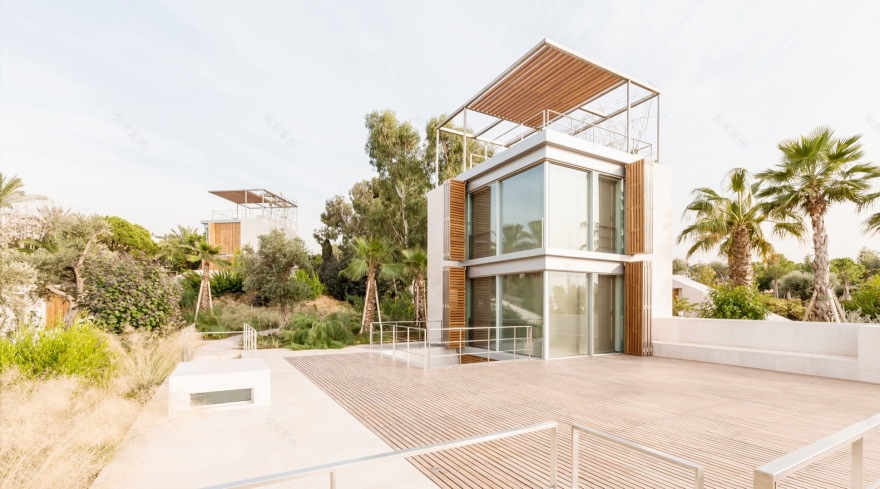 海滨家园 · 黎巴嫩 Aamchit 四栋独栋房屋设计-49