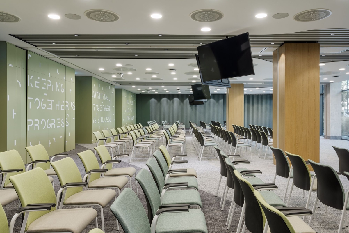 OTP Bank Offices 匈牙利布达佩斯新总部设计丨MadiLancos Studio-30