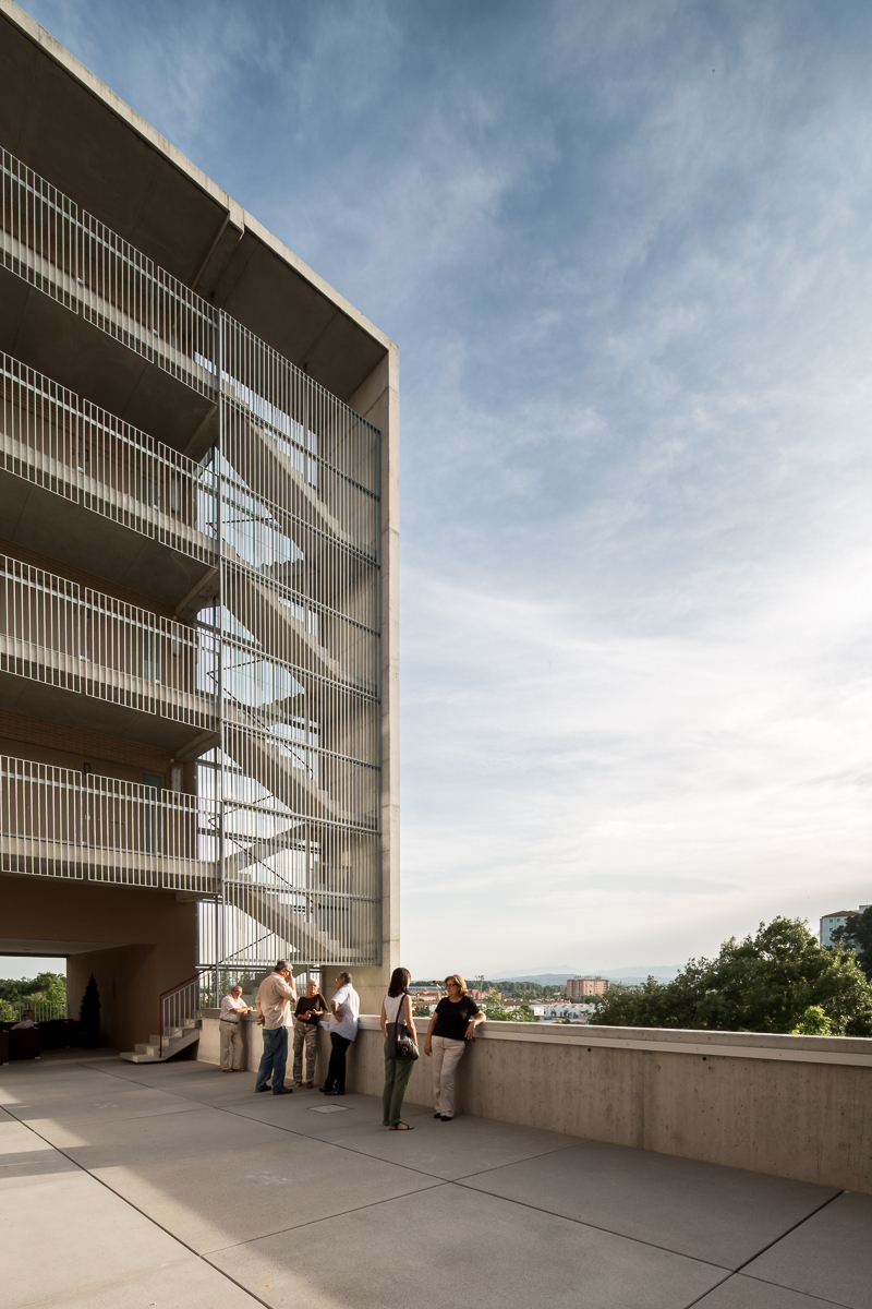 希罗纳老人住房丨Arcadi Pla Arquitectes-21