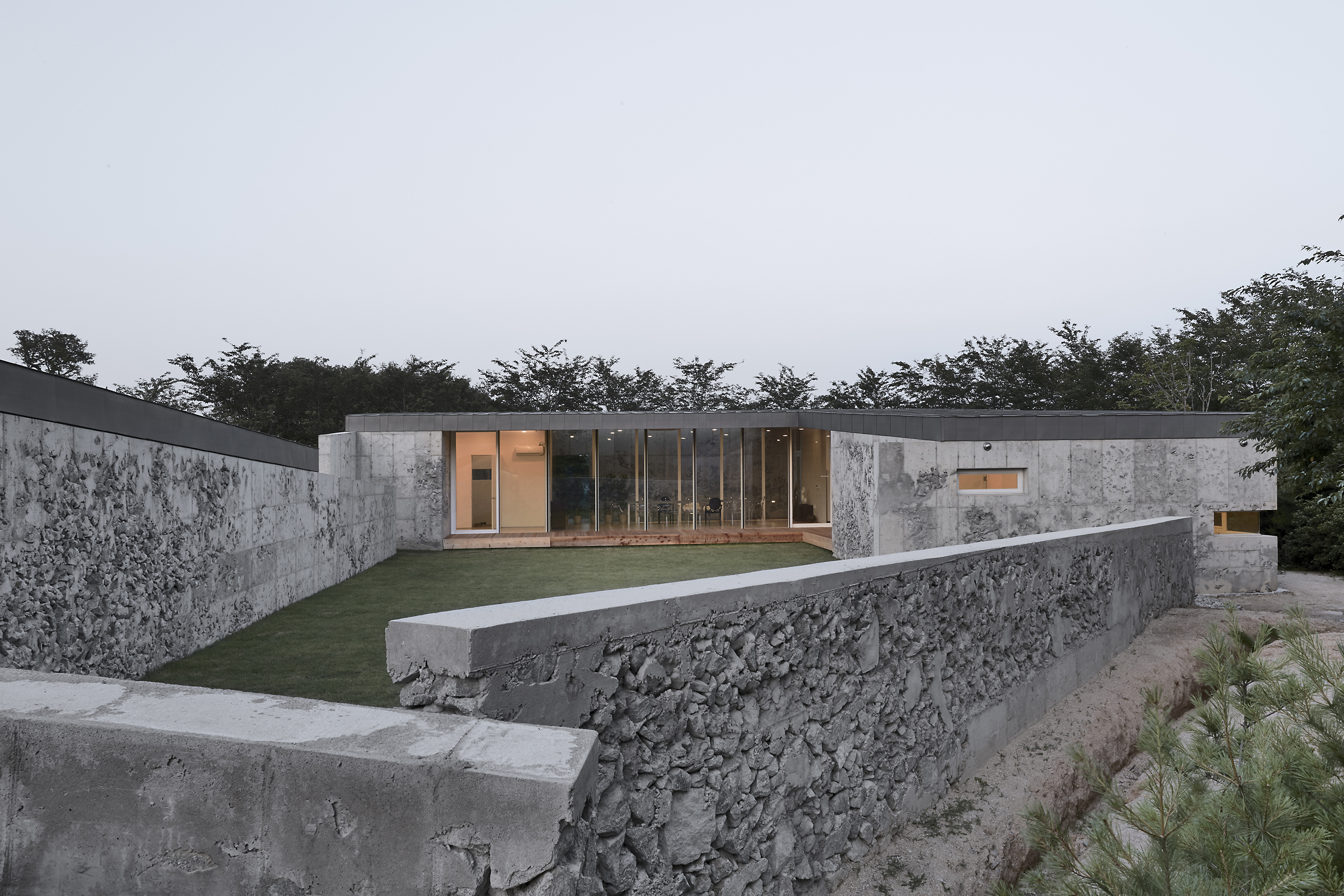 山风松韵的雕塑画廊——韩国 Bauzium 美术馆-34