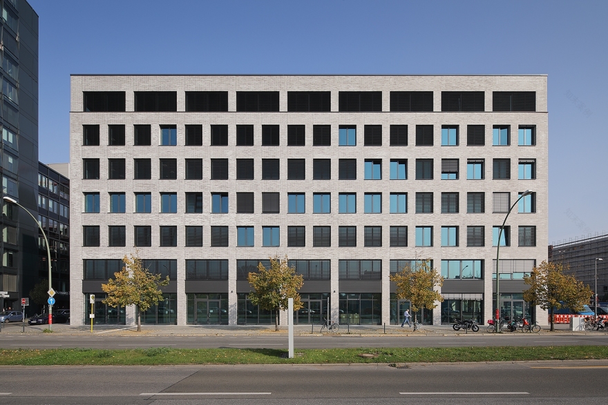 M_Eins 室内设计项目 | 时尚与实用的完美结合-1