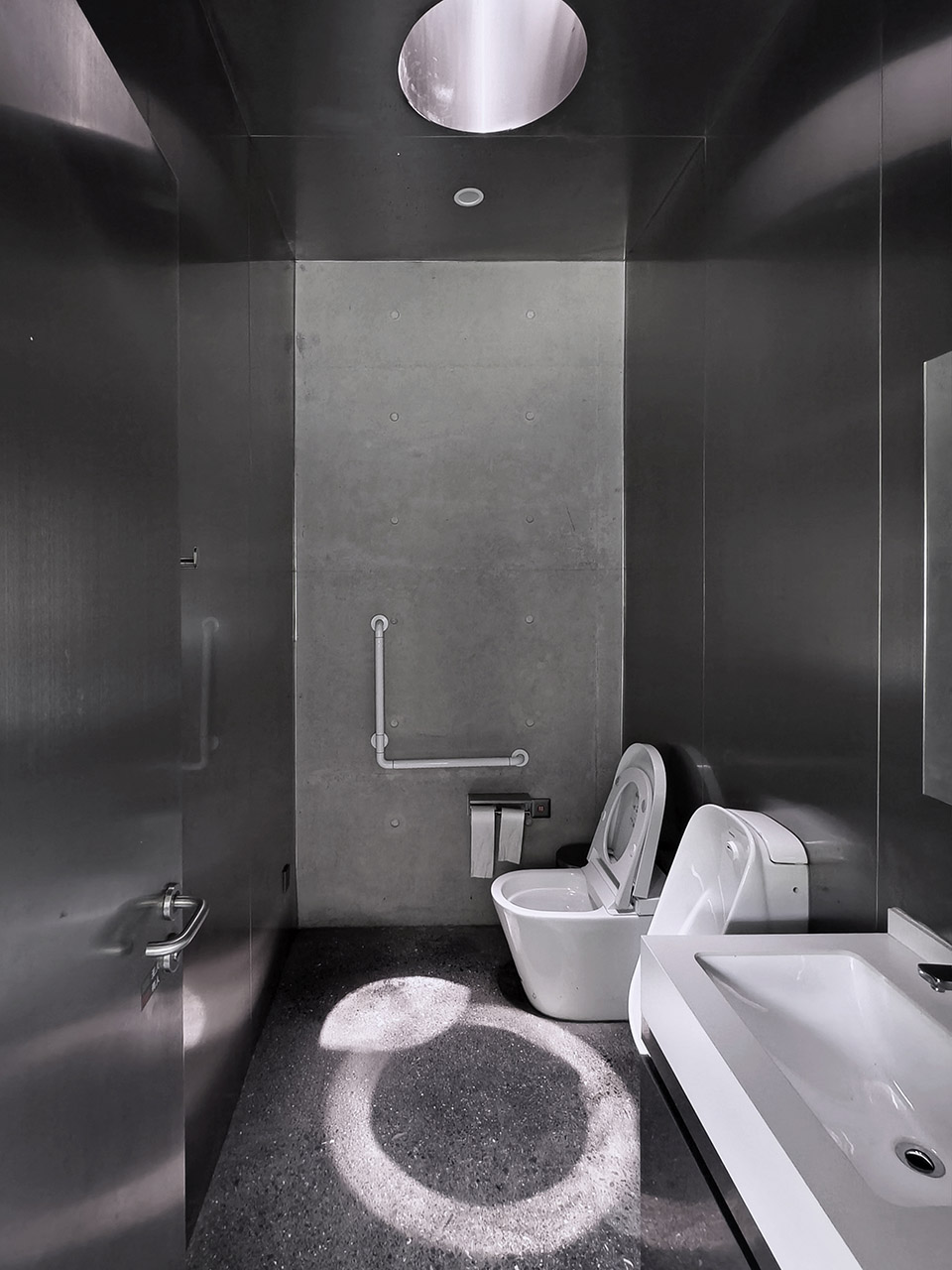 谷里的窗,树上的云,南京四方艺术湖区公共卫生间丨中国南京丨南京大学建筑规划设计研究院有限公司 物物建筑-178