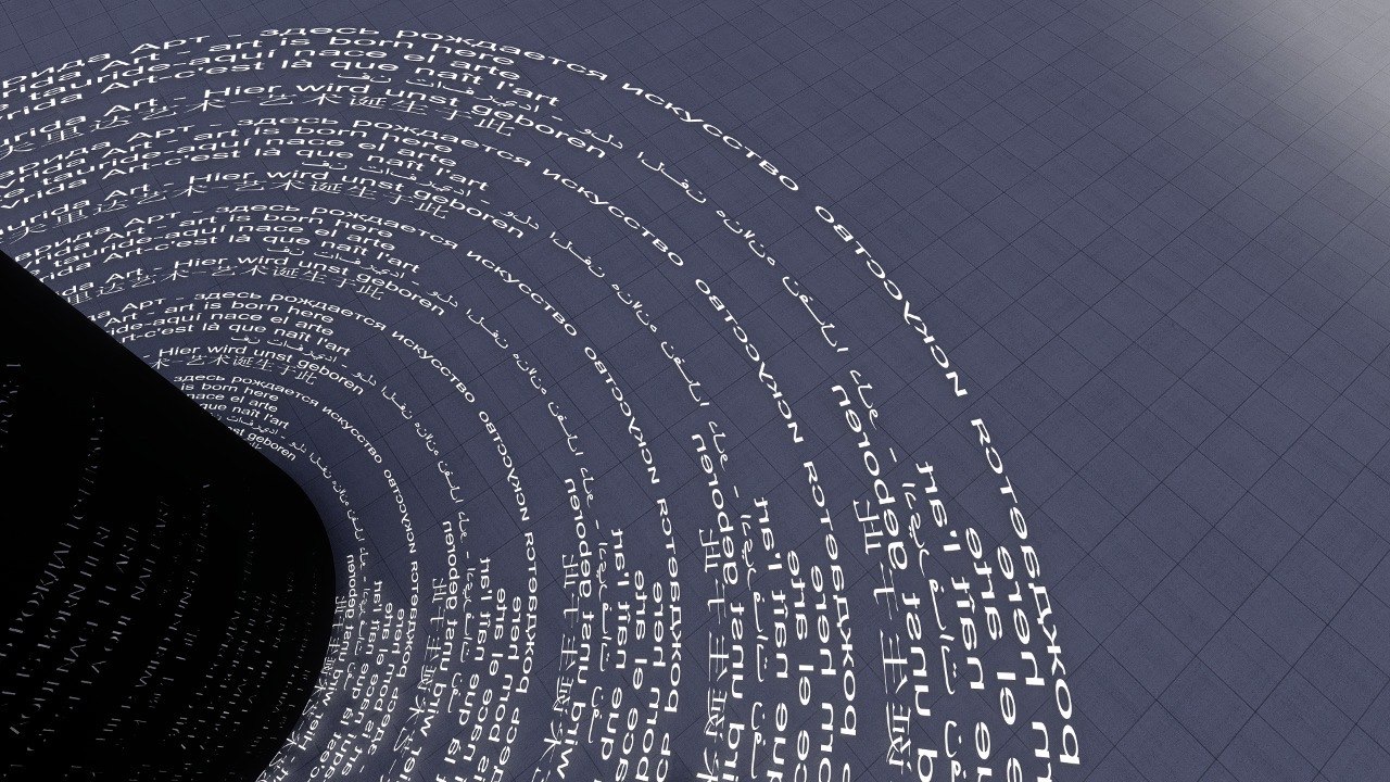 Инсталляция «Фраза на 7 языках»-1