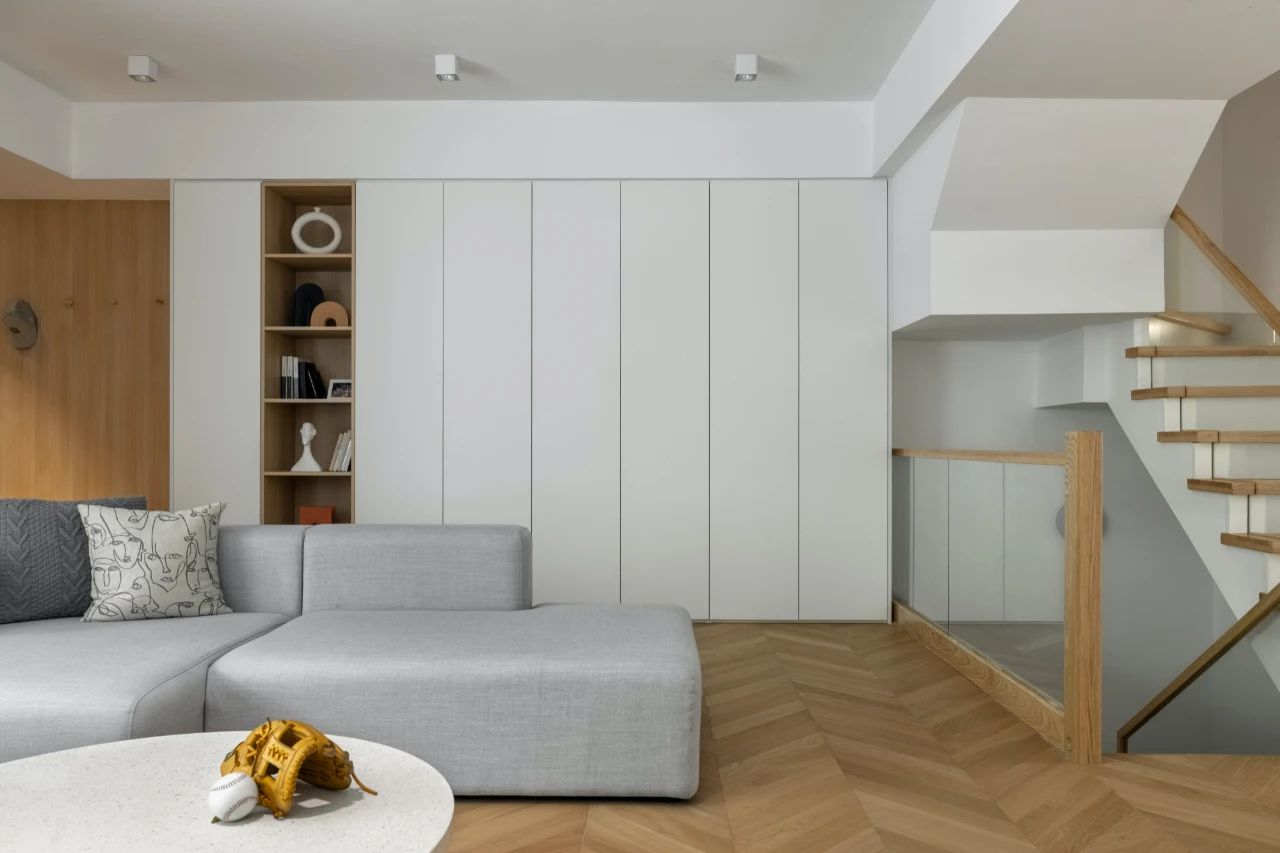 重庆明亮温淳的居住空间丨中国重庆-17