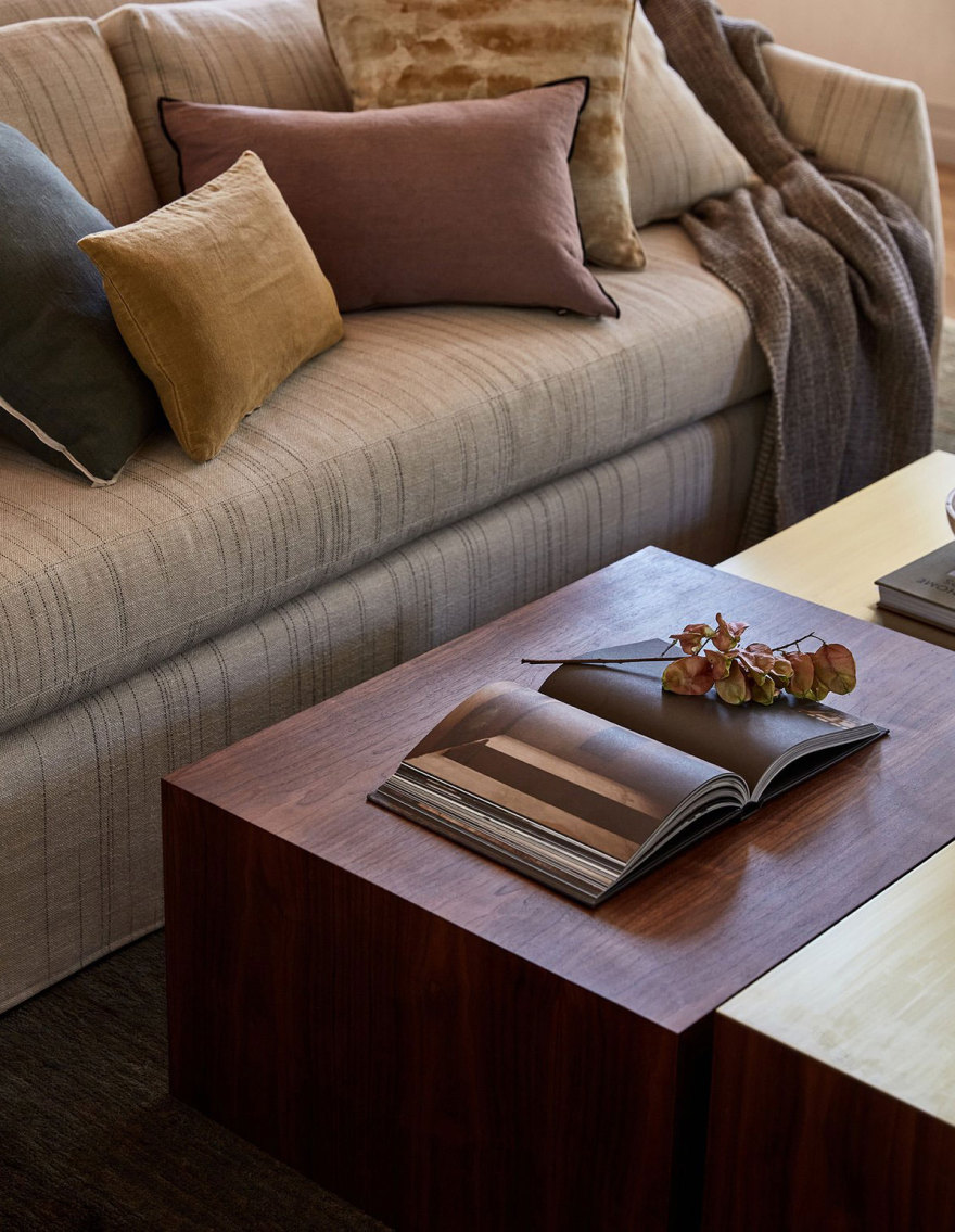 加利福尼亚一座乡村住宅设计中天然材料的优雅-12