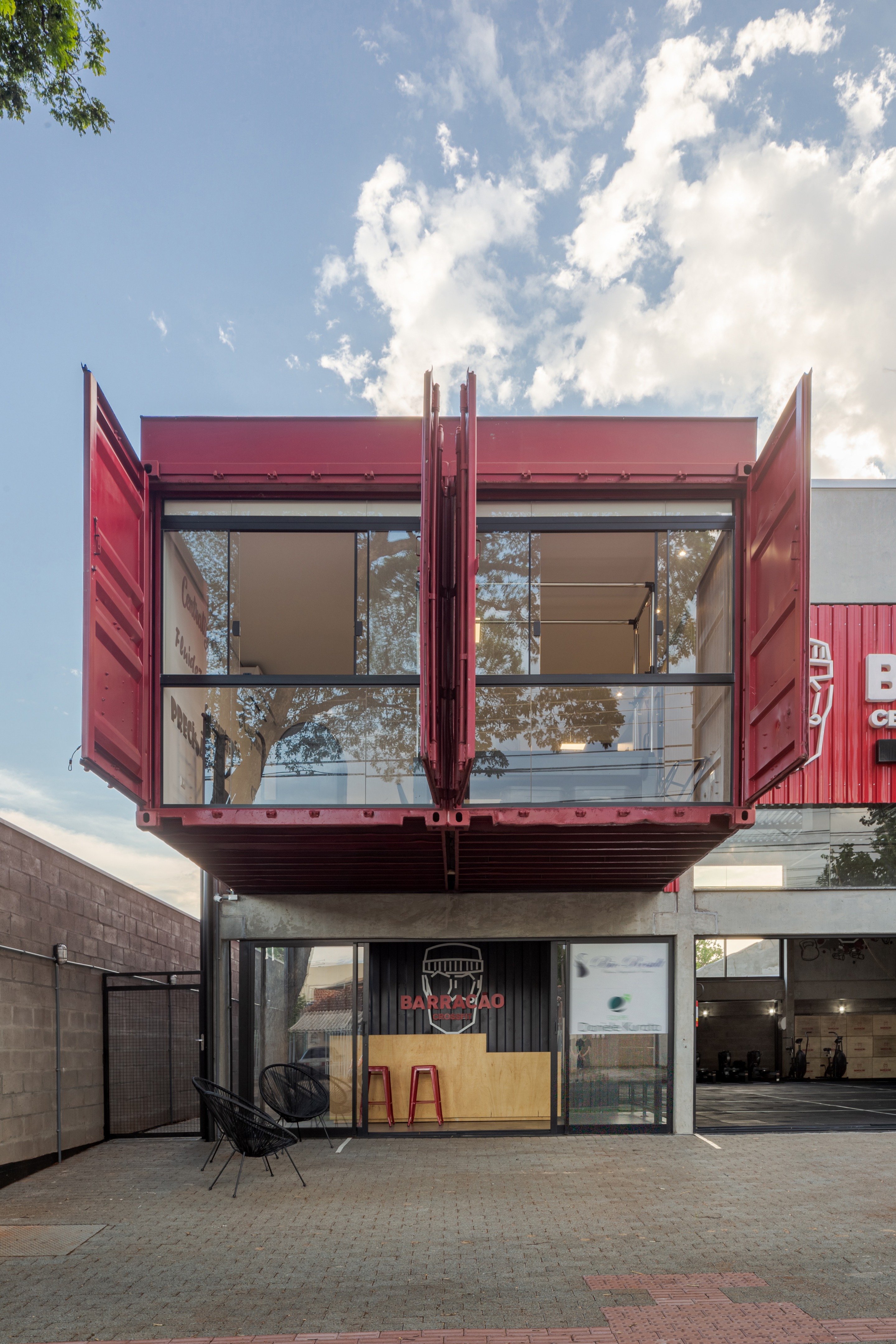 Crossfit Barracão 集装箱健身房设计-9