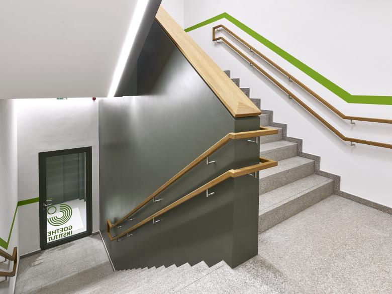 布鲁塞尔歌德学院办公室楼层丨比利时-43