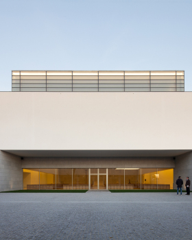 Divino Salvador Church / Vitor Leal Barros Architecture