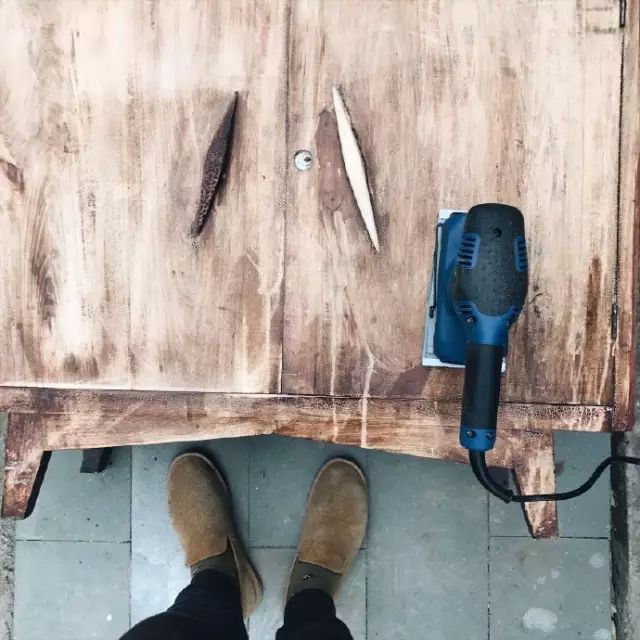 把一个破烂小院，爆改成中国风的入云屋，凉亭、枫树、竹篱笆......-194