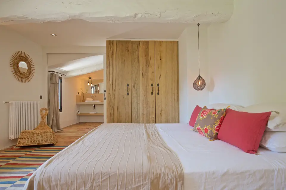 卢贝隆山谷的古老农舍 | 马斯·德·拉加德的惊艳翻新-17