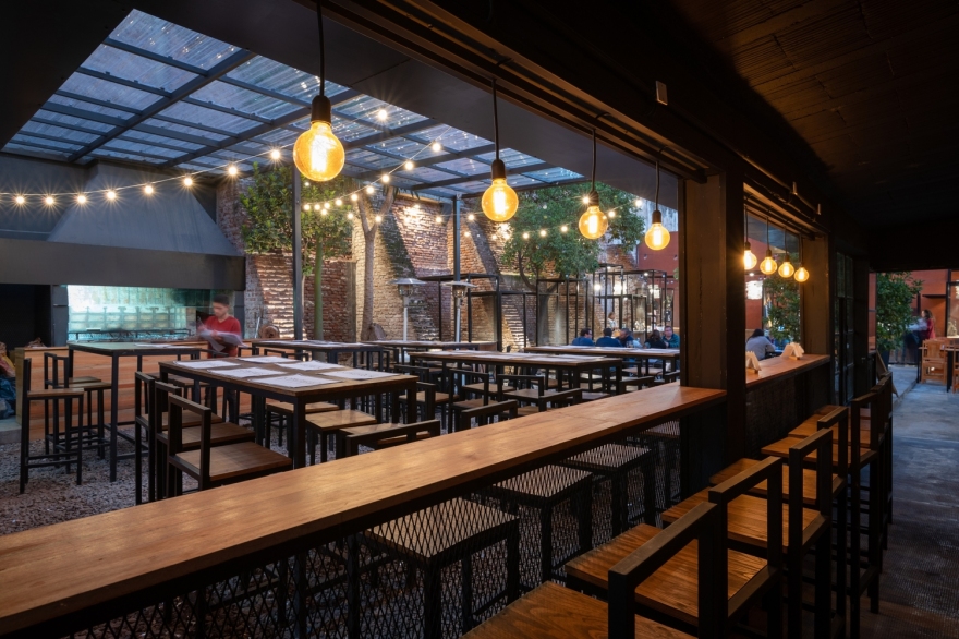 阿根廷百年修道院改造的购物中心-63