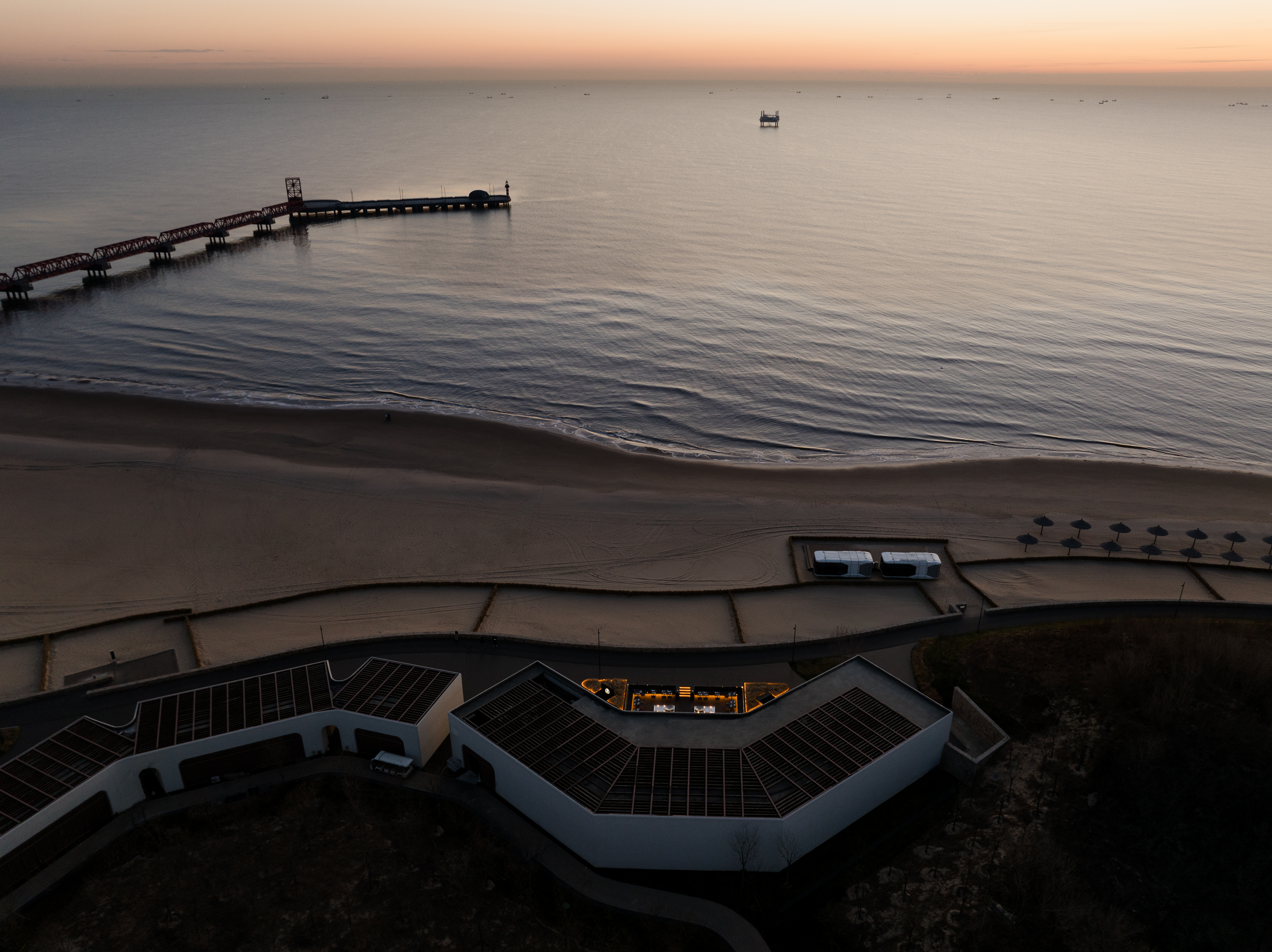 拾九餐厅 · RooMoo Practice丨中国河北丨RooMoo Design Studio-3