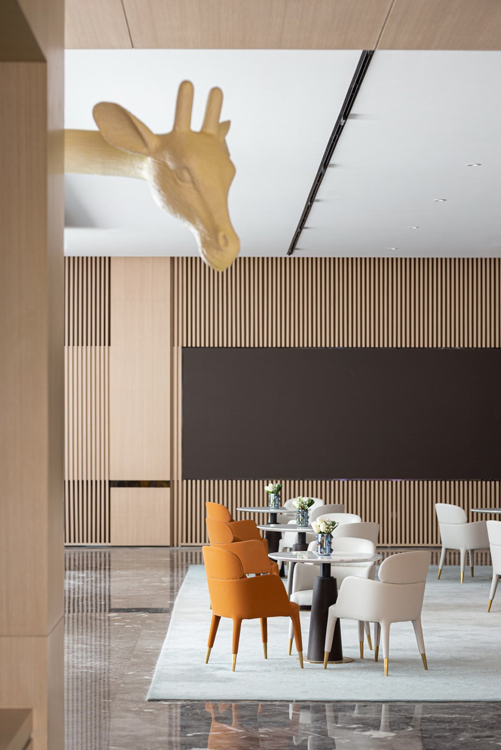 众睦设计丨温州首开中庚·香開萬里售楼处：当代语境，抒叙自然-83