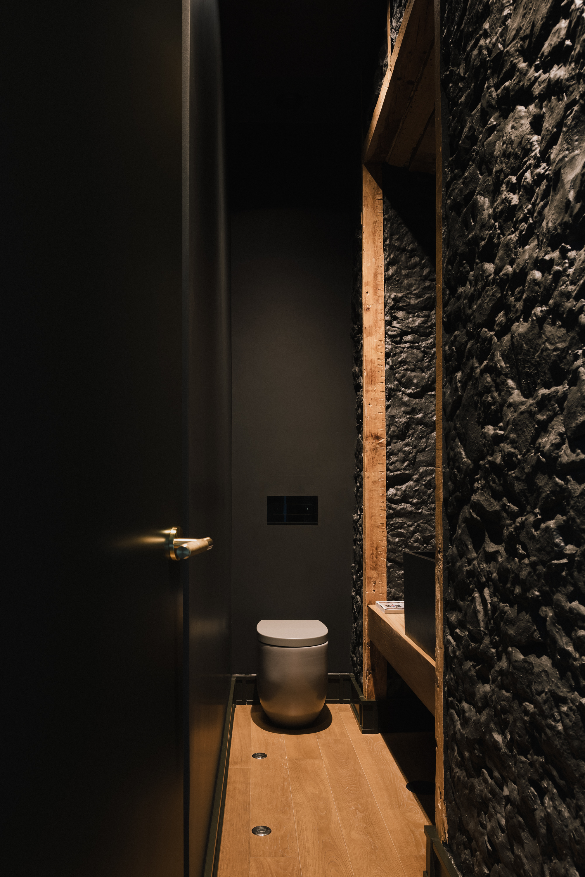 葡萄牙 Monte Estoril 海岸别墅设计-9