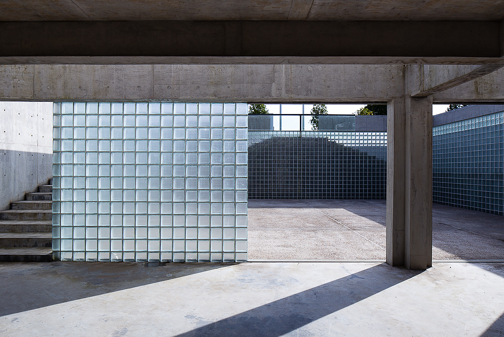 宁波柯力博物馆－混凝土框架与玻璃盒交响曲-36