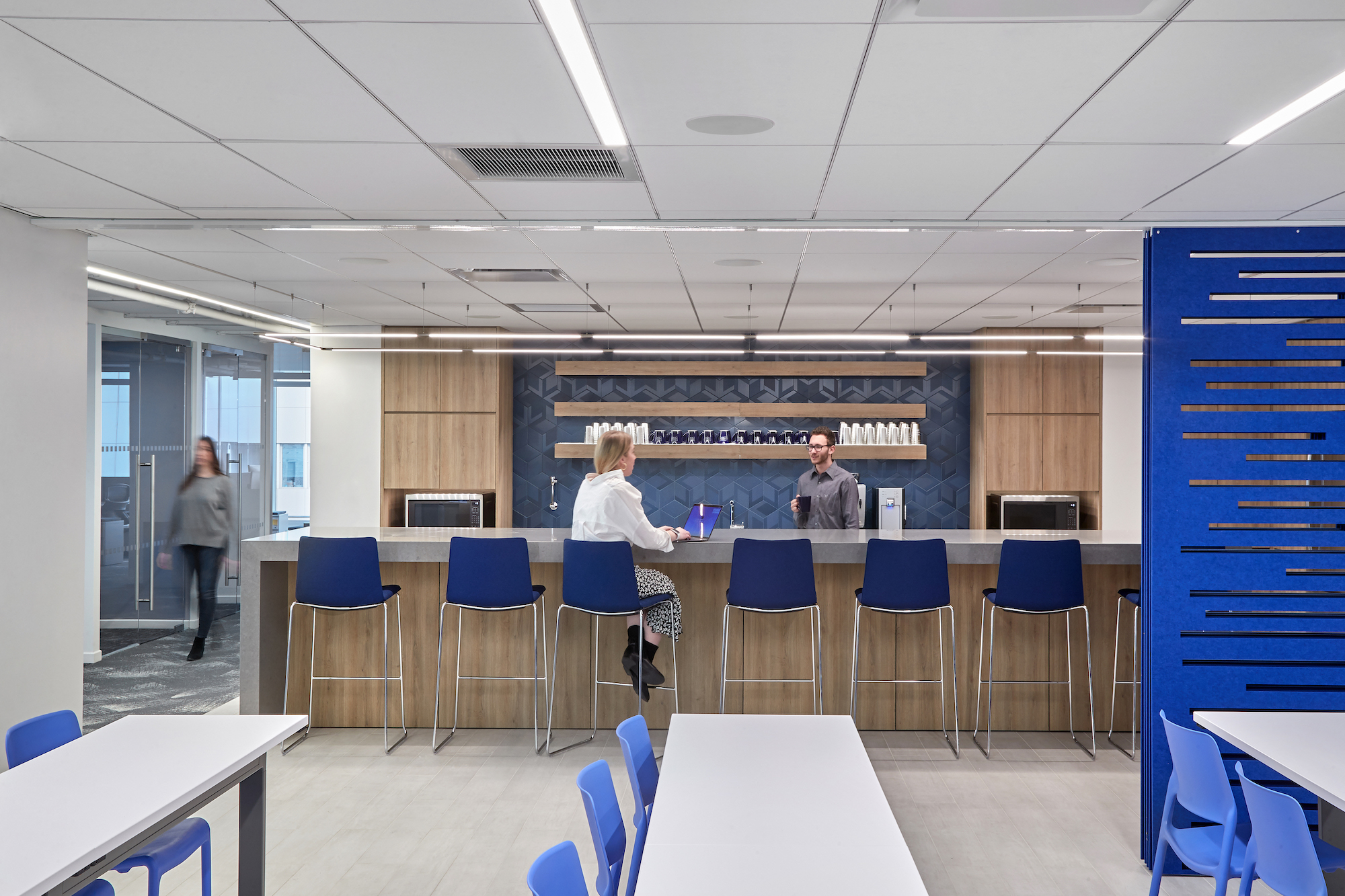 金融科技企业 MKDA 办公室设计-13