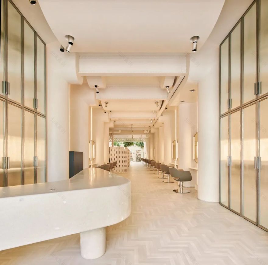 巴塞罗那 Toro 美发沙龙丨西班牙巴塞罗那丨Estudi Francesc Pons-20