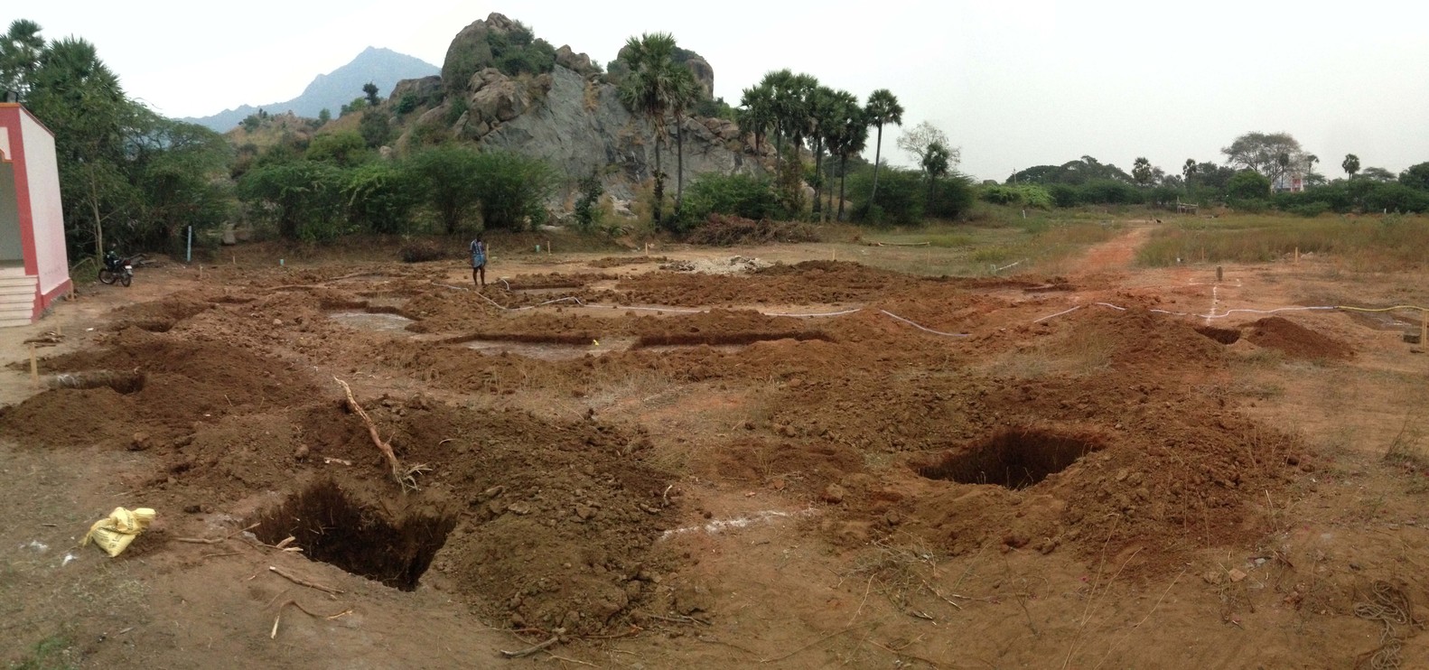 印度低成本社区中心,混凝土螺旋墙展现独特魅力-35