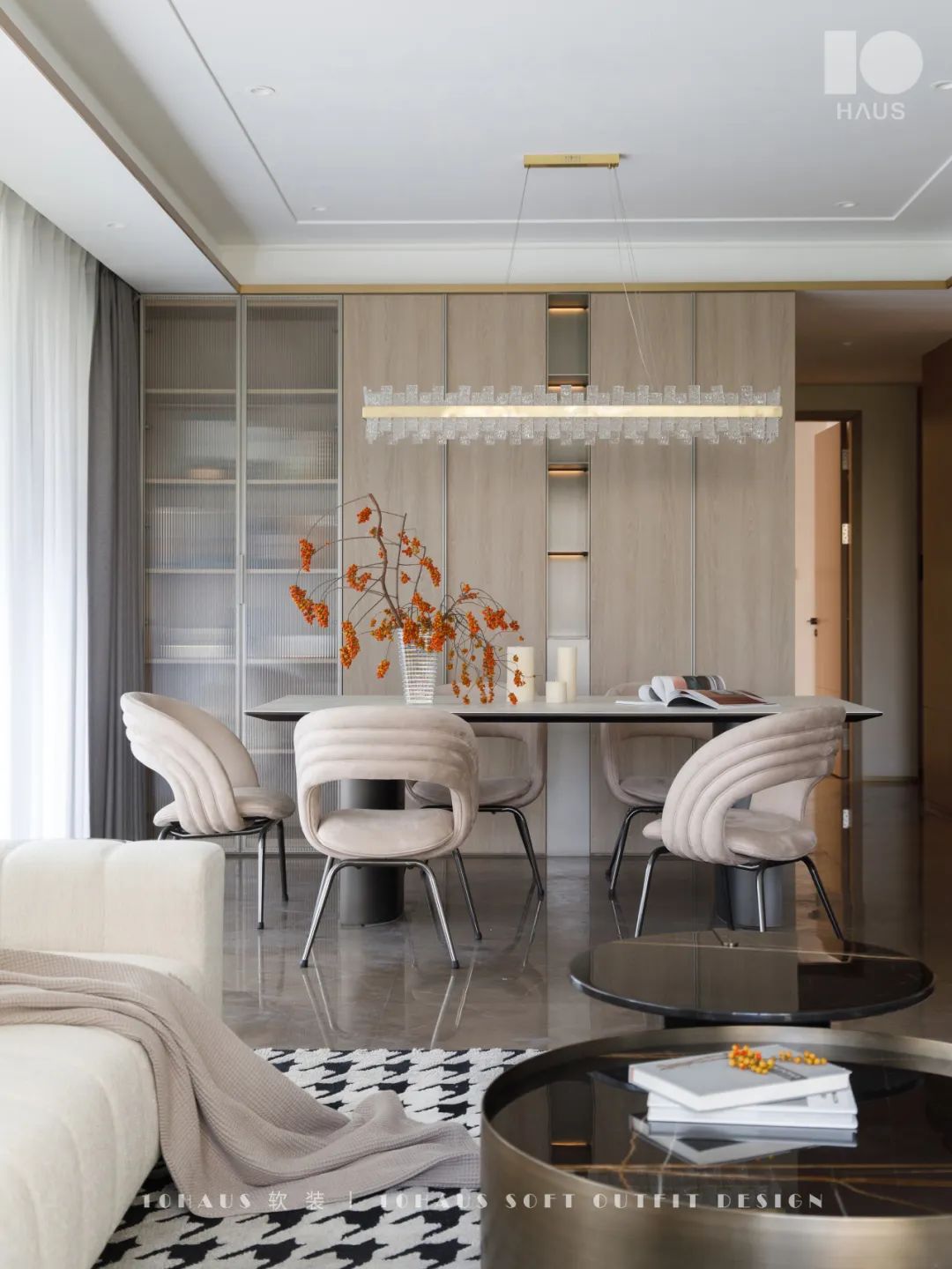 赤霞橙光 · 四川成都现代轻奢风住宅设计丨中国成都丨10HAUS-21