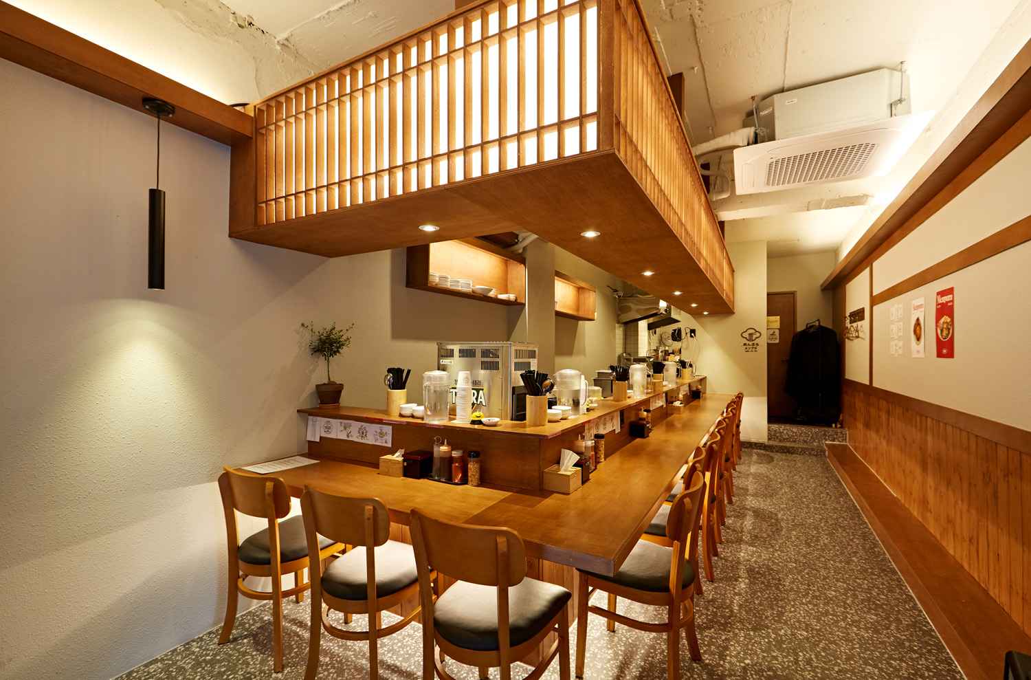 15 平极简餐厅，白色与木色打造温馨空间-5