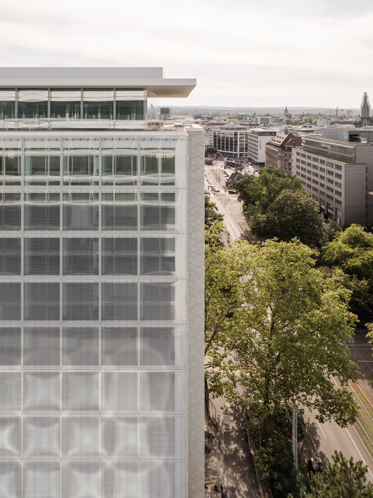 Helvetia保险巴塞尔总部园区丨瑞士丨Herzog & de Meuron-34