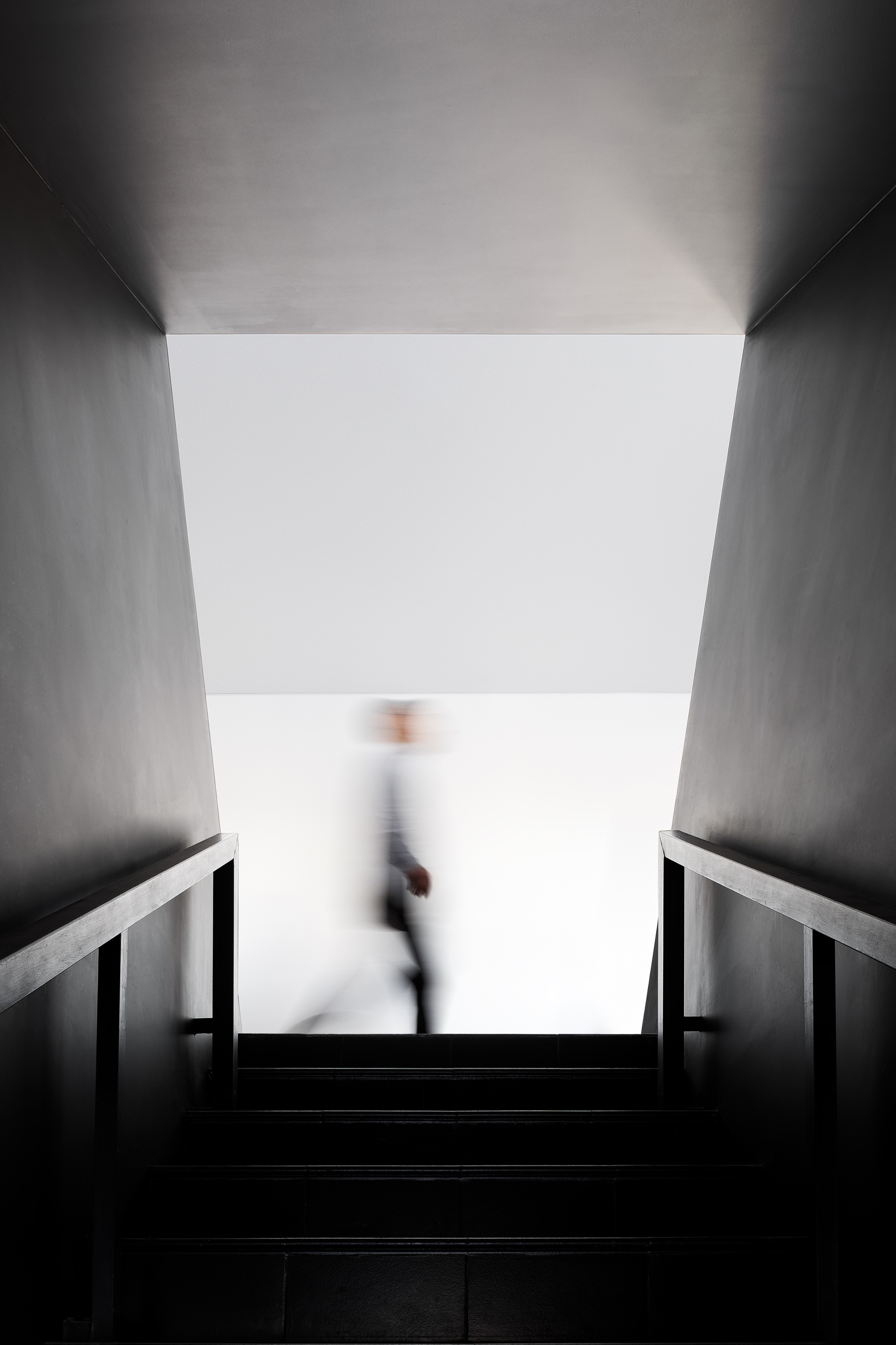 SVALKA.spb商店(2019)(mptns)设计-19