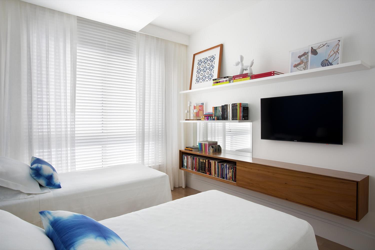 巴西里约热内卢 Ipanema 区 LA 公寓 · 玻璃与功能的完美融合-11