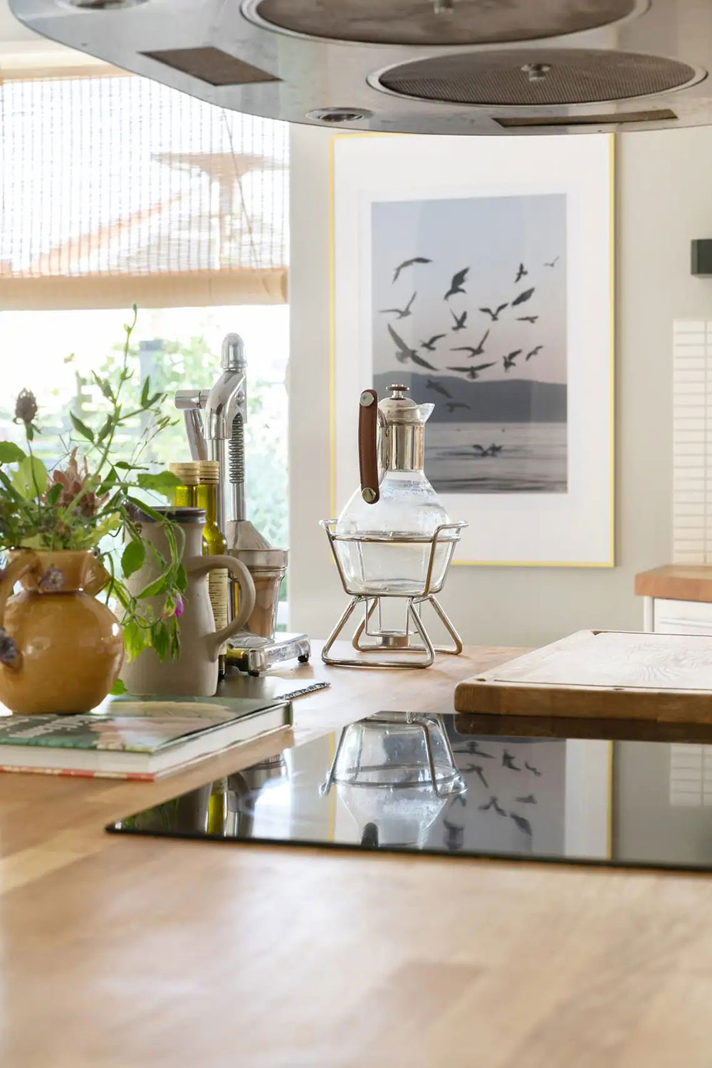 瑞典温馨小木屋，极简中的自然温暖-9