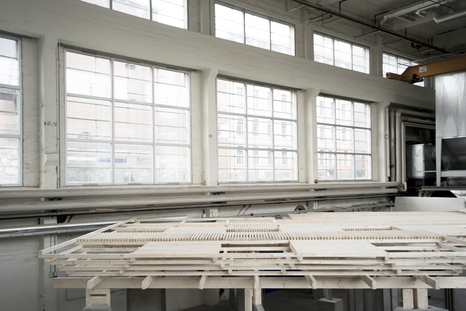 致敬被拆除的 Y 型建筑,混凝土与木结构打造的档案馆-30