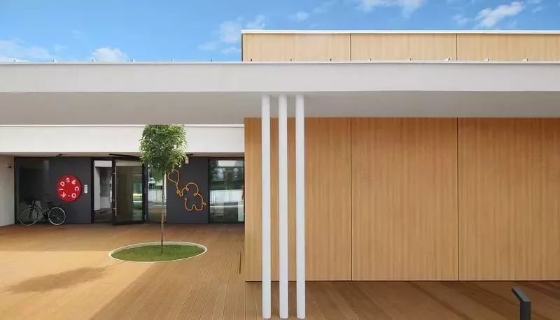 建筑 | 酷!幼儿园H形布局,设计两个庭院-23