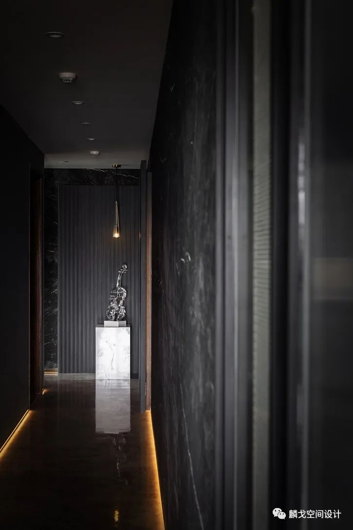 重庆来福士轻奢大平层丨中国重庆丨麟戈设计-52