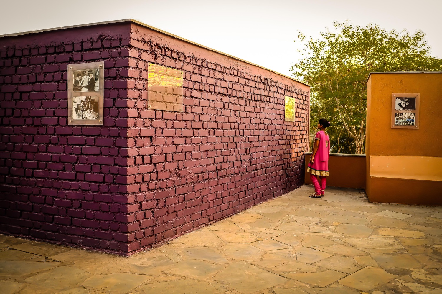 印度 Firodiya 中心 · 环保可持续的办公空间与信息画廊-37