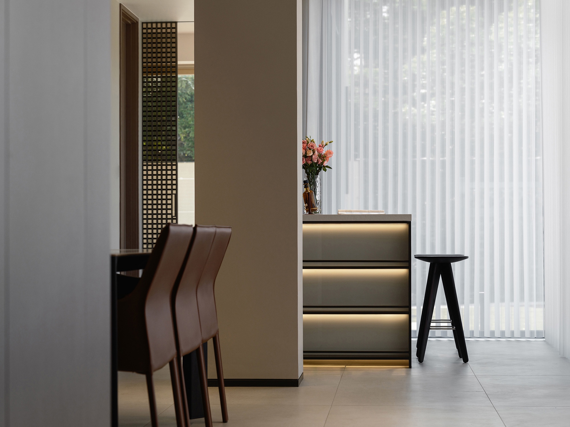 乾园空间设计 | 光影交织的现代简约之美-8