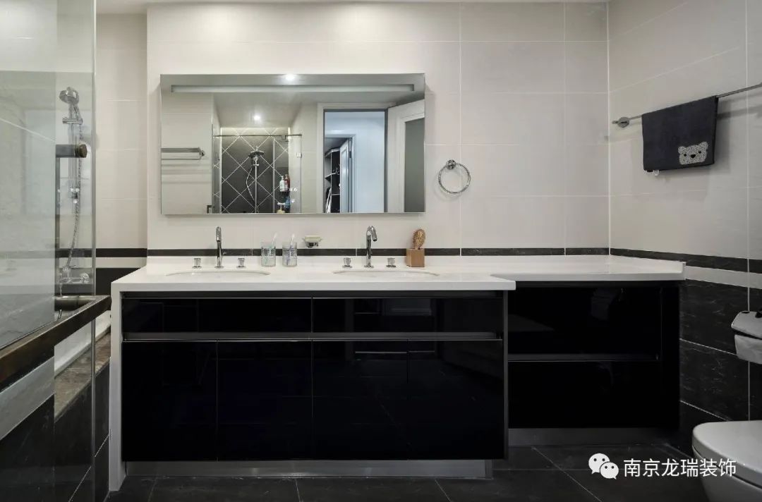 卫生间设计四大要素 | 空间规划、收纳、色彩、氛围-38