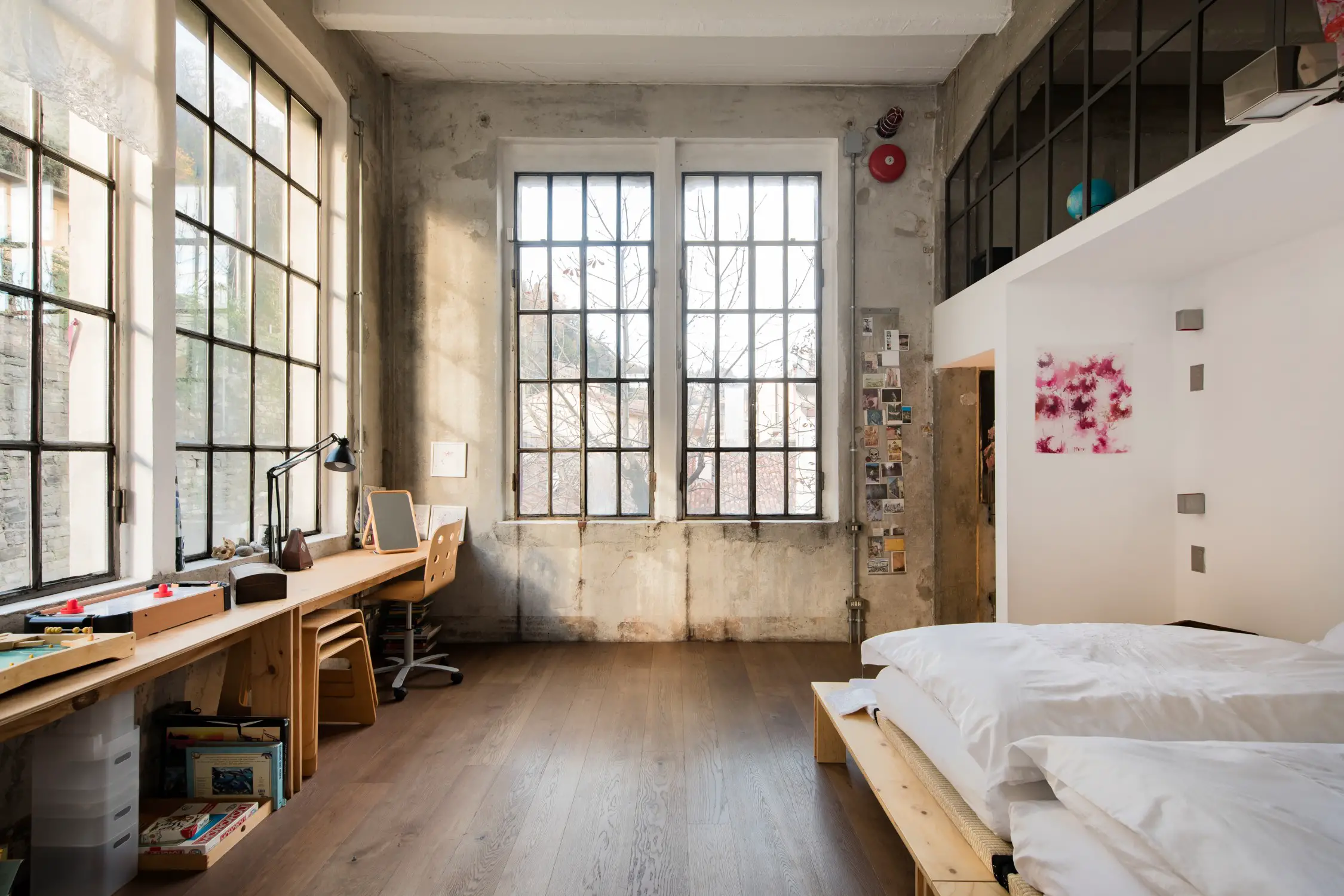 意式工业风 | 艺术家工作室般的 Loft 设计-11