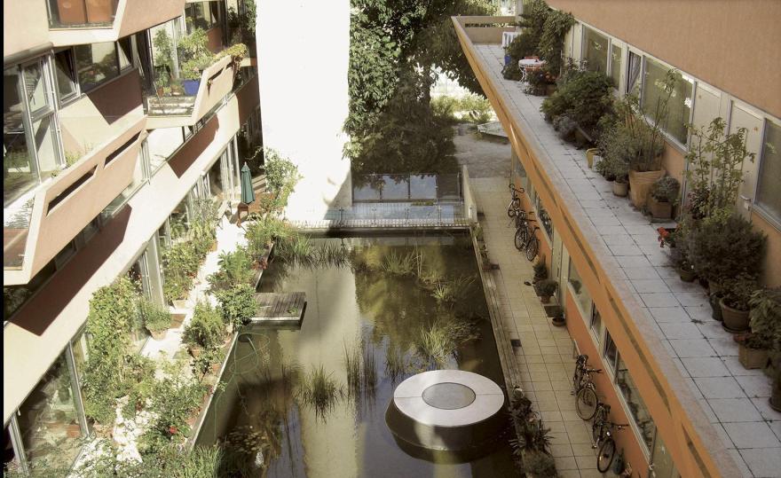 the vienna model housing for the 21st century exhibition museum of vancouver-16