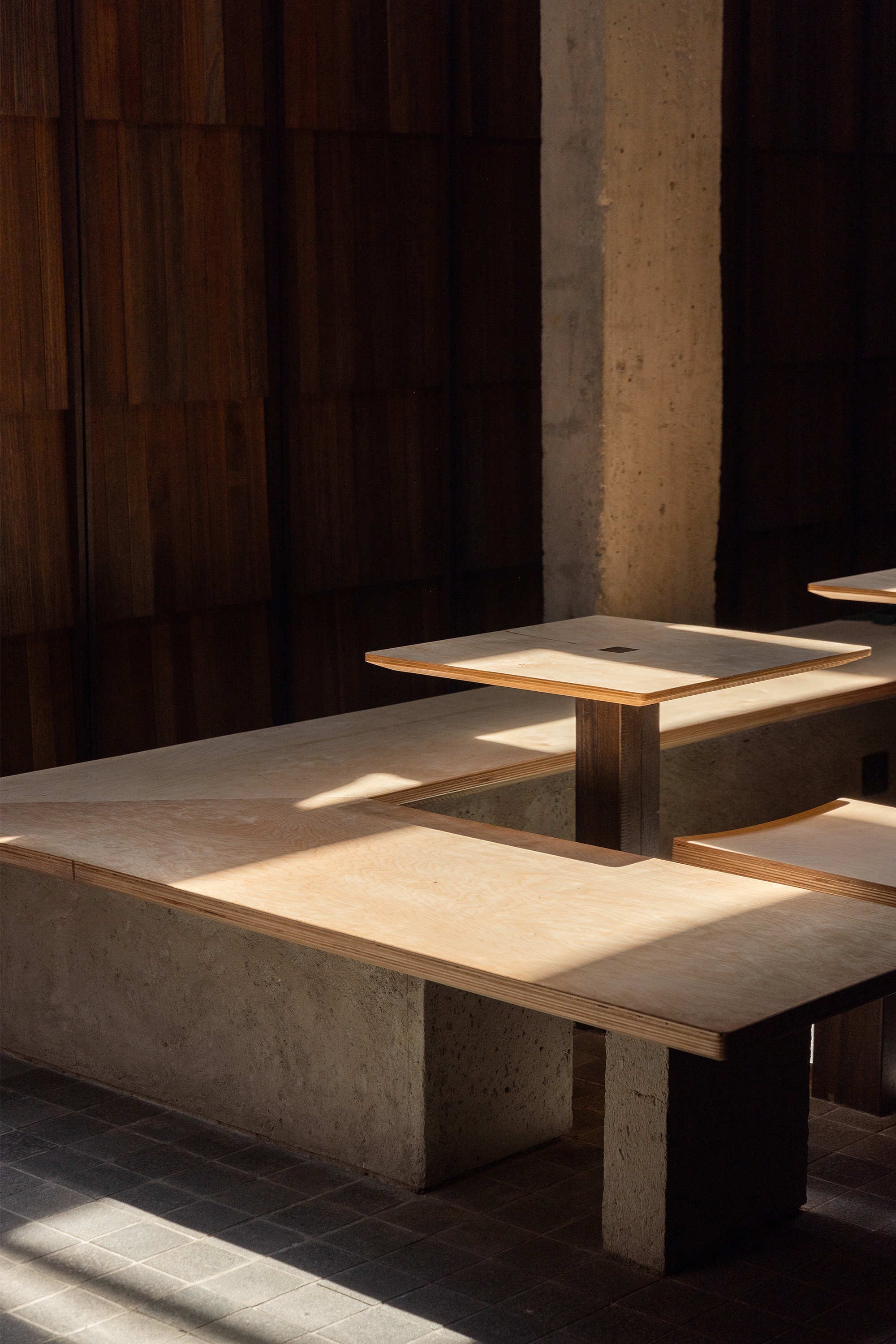 印尼巴淡岛 ITSUMO 甜品店丨Kousou 设计-11