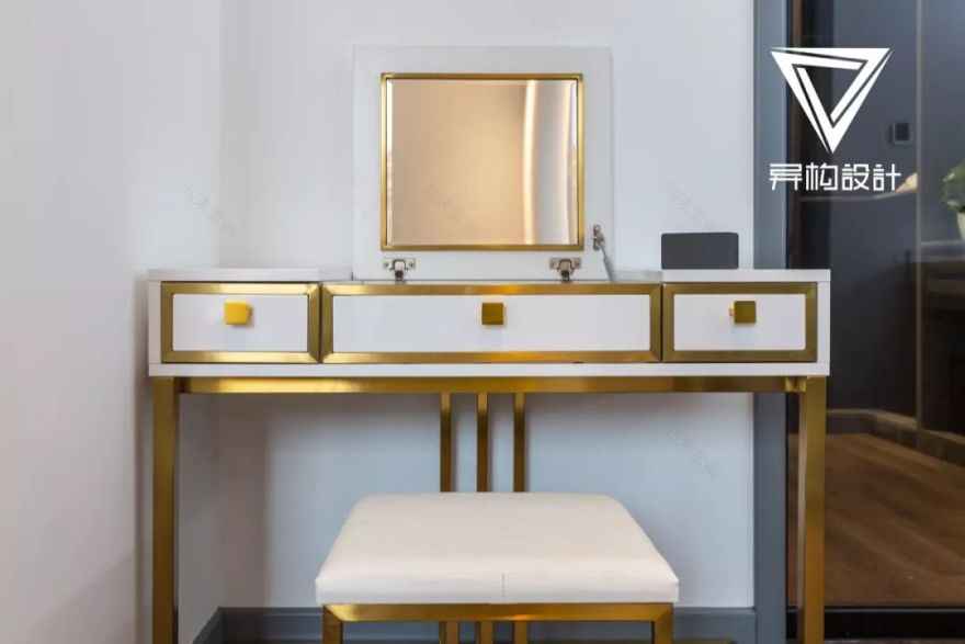 房价贵?跟着本案学空间利用,1㎡都不浪费!-12