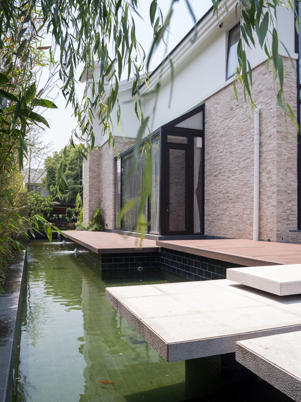 上海 376㎡树屋别墅 | VCDesign 融入自然，打造室内外一体化空间-10