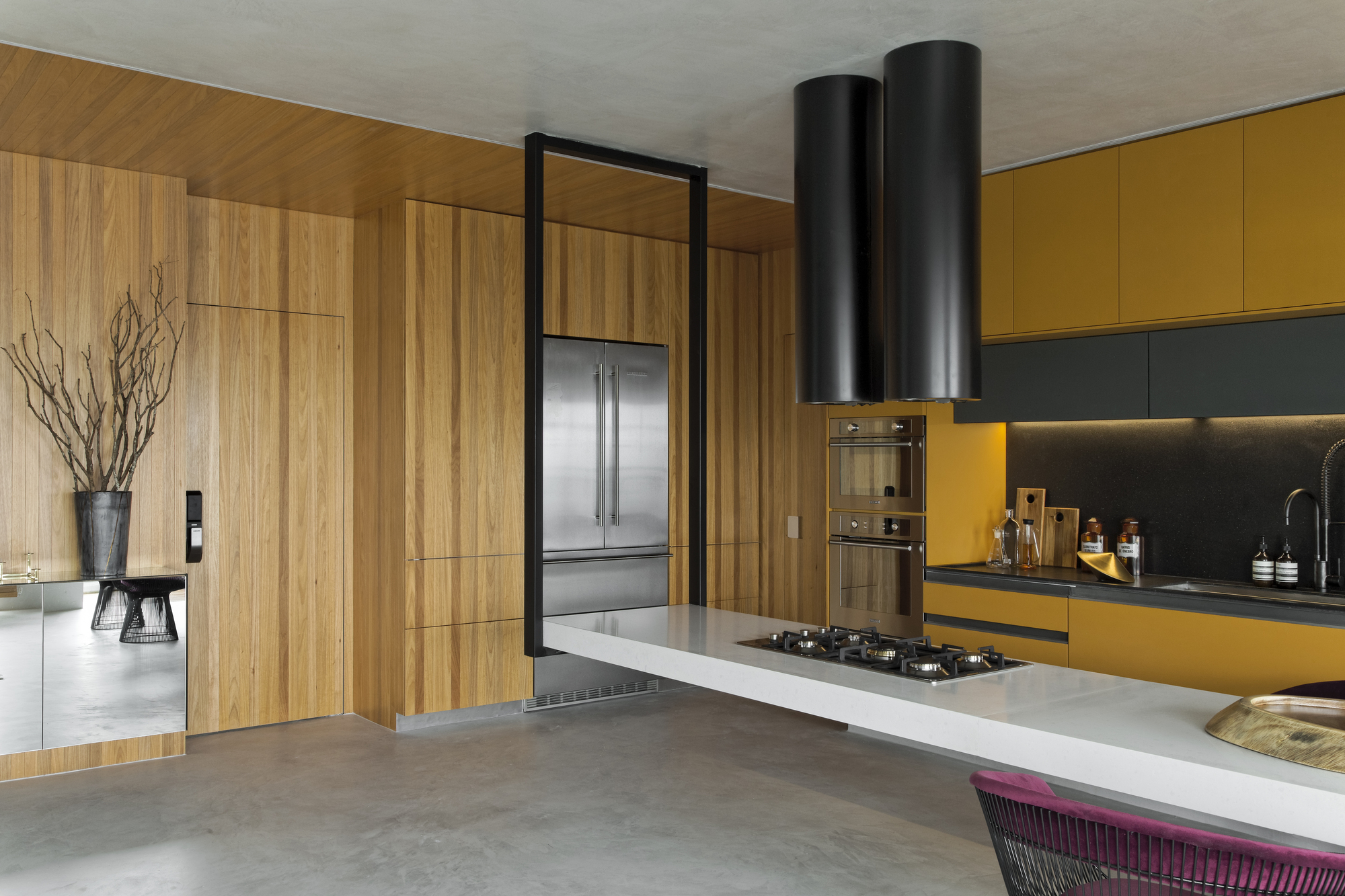 悬空 4.5 米!São Paulo 平层公寓创新厨房设计-47