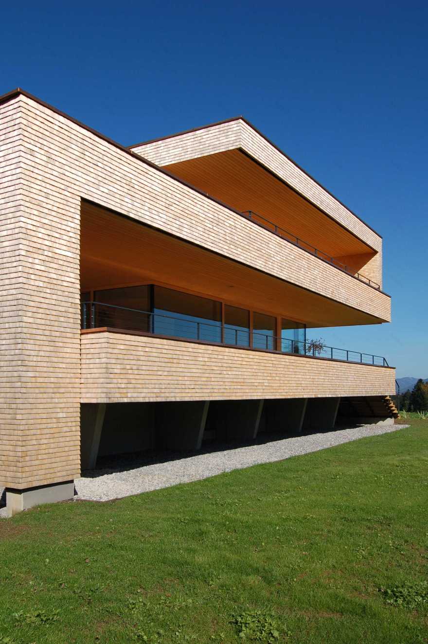 乡间白色松木住宅,融入自然的现代设计-2