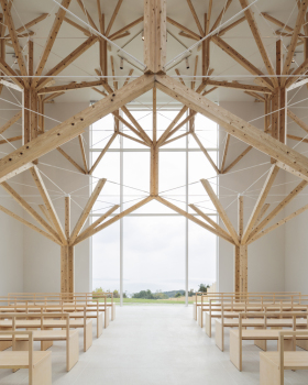 日本木制哥特式礼拜堂·Agri Chapel