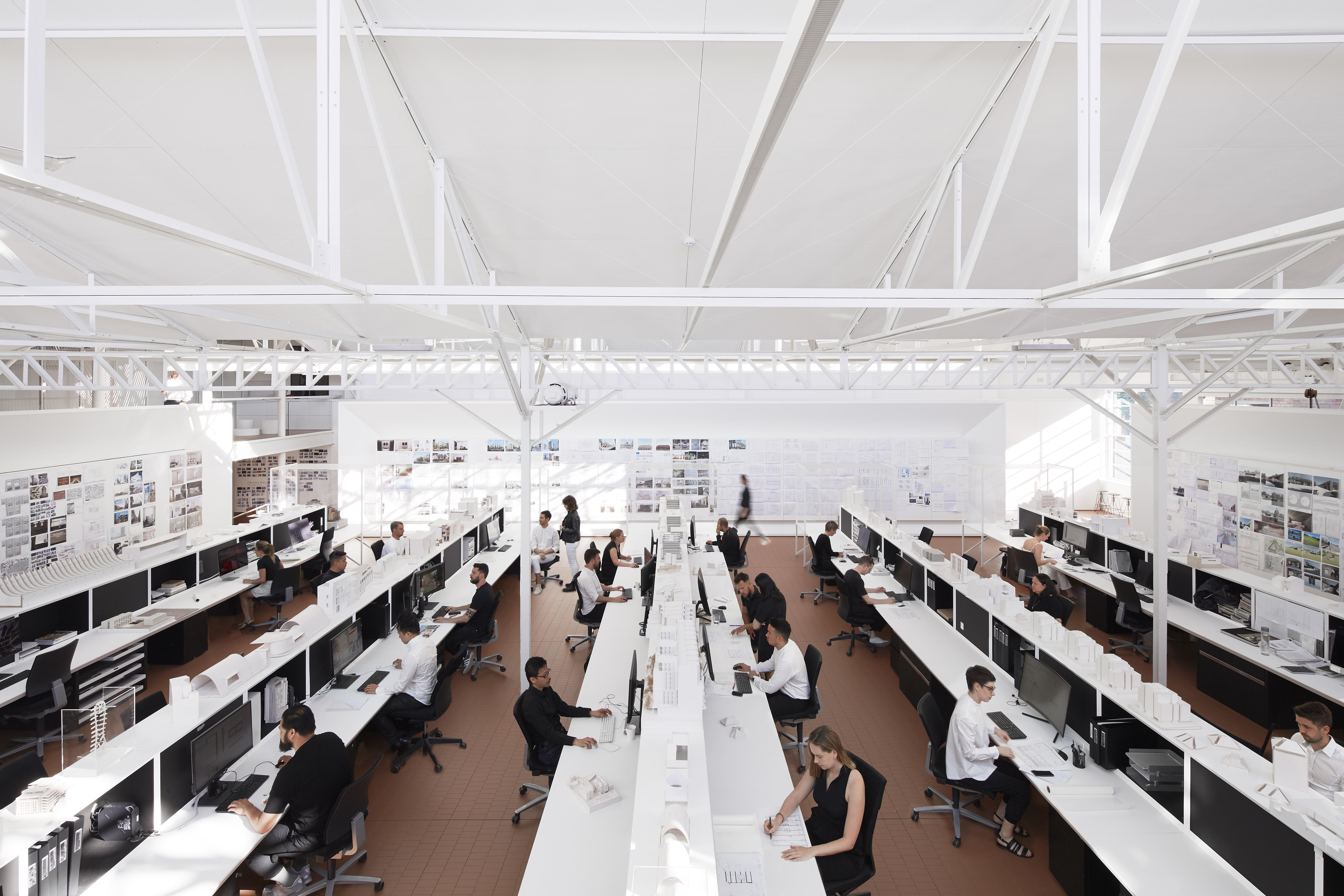 环保创新且经济实用的现代办公空间丨Smart Design Studio-33